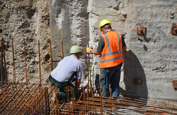 DIG Construction - concrete workers